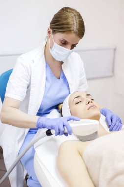 Anti-Aging tedavi, IPL lazer, fotoğraf cilt tedavisi