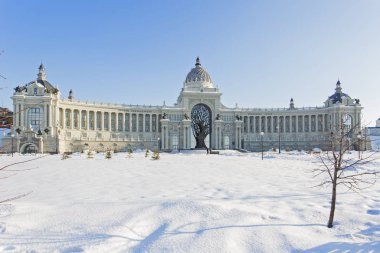 Kazan sarayda çiftçiler