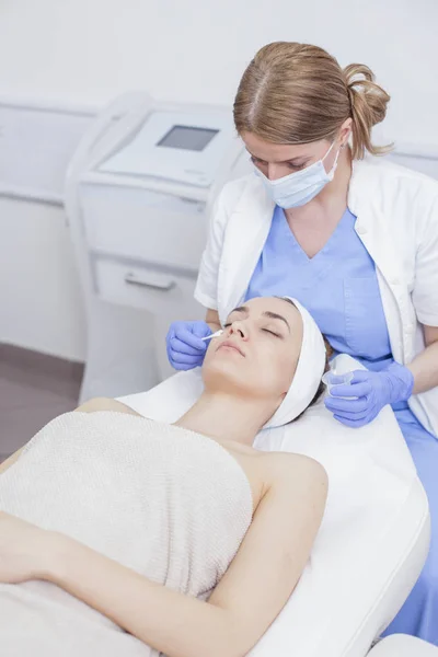 Face Skin Cleaning — Stock Photo, Image