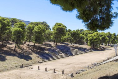 Antik Epidavros stadyumda kalıntıları