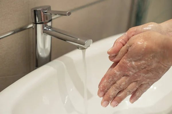 Woman Washes Her Hands Deeply Faucet Running Water Hand Washing — Stock Photo, Image