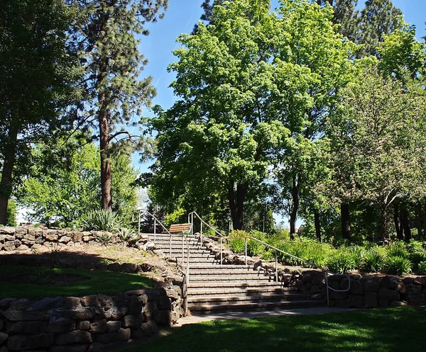 Merdiven öncü Park