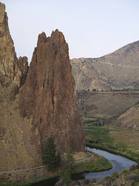 Smith Rocks robusthet — Stockfoto