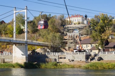 Ural nehir dolgu, yaya köprüsü ve teleferik yeniden yapılanma