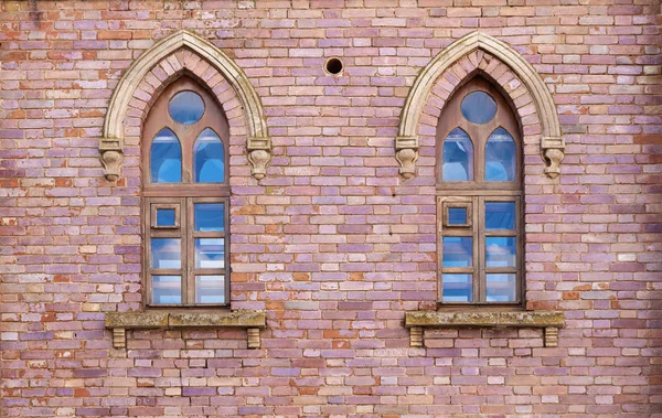 Brick Wall Two Windows Gothic Style Gothic Style Architecture — Stock Photo, Image