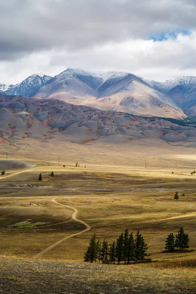 Úsvit Podzimním Údolí Chuy Výhled Kurajský Hřeben Rusko Hora Altai — Stock fotografie