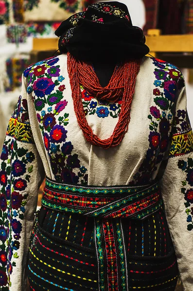 Традиционный Украинский Костюм Ретро Этническая Одежда Вышитым Орнаментом Узором Ниткой Стоковое Фото
