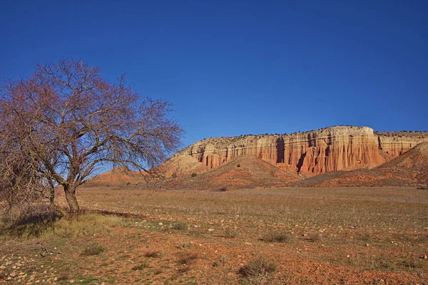 Polopouštní Krajina Jílovitých Zemí Velkolepými Tvary Teruel Španělsko — Stock fotografie