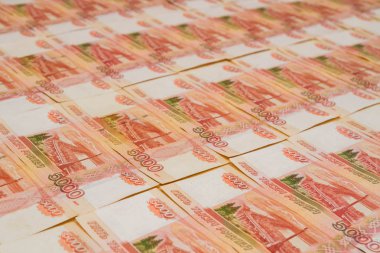 Rus banknotlar beş bin ruble