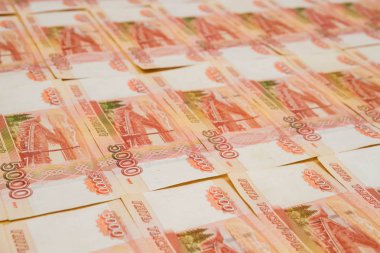 Rus banknotlar beş bin ruble