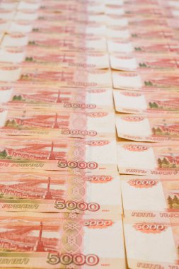 Rus banknotlar beş bin ruble