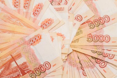 Rus banknotlar beş bin ruble