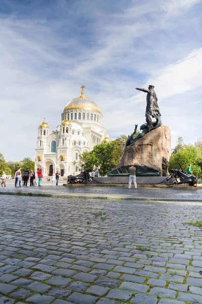 Никольский морской собор в Кронштадте . — стоковое фото