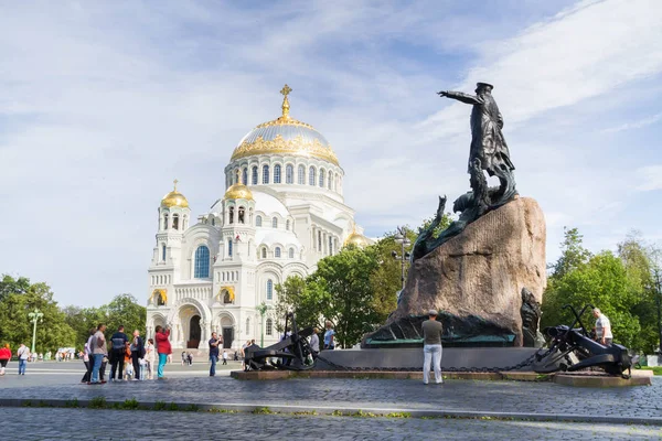 Никольский морской собор в Кронштадте . — стоковое фото