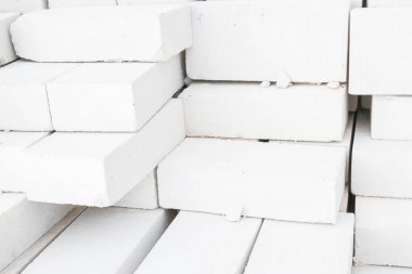 Gri tuğla yapı malzemesi Satılık dükkan