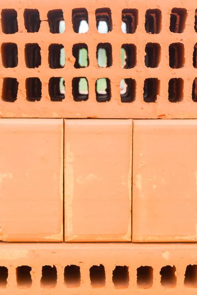 Красный кирпич строительный материал для продажи в магазине — стоковое фото