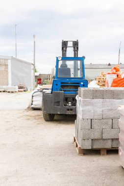 İnşaat malzemeleri ile açık temel İnşaat