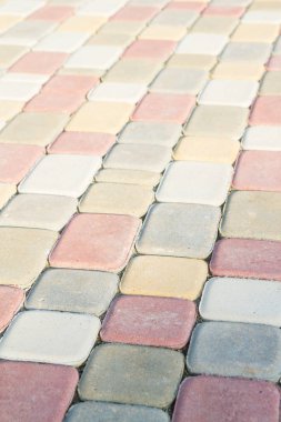 Kaldırım döşeme renkli tuğla şeklinde