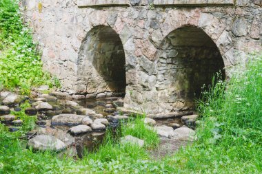 eski taş köprü yaz Park