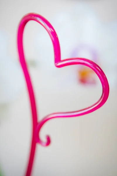 Pink plastic heart for decoration — Stock Photo, Image