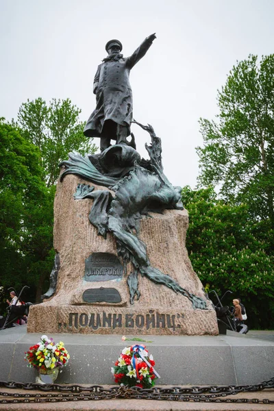 Pomník admirála Stěpan Osipovič Makarov v Kronštadtu v — Stock fotografie