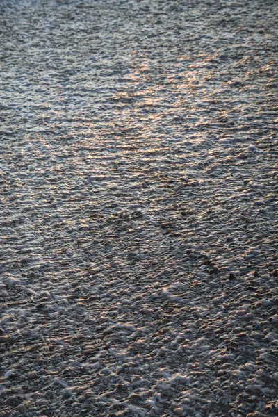 Spiaggia serale al tramonto in estate — Foto Stock