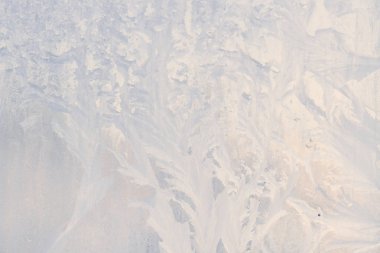 Kış soğuk desenleri donmuş buz penceresinde