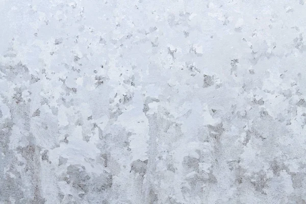 Patrones helados de invierno en la ventana de hielo congelado — Foto de Stock