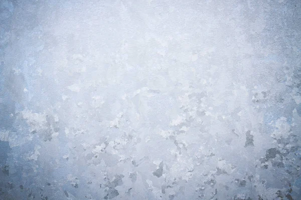जमे हुए बर्फ विंडो पर शीतकालीन जमे हुए पैटर्न — स्टॉक फ़ोटो, इमेज