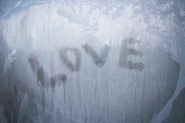 사랑 하는 비문 wint 겨울 패턴에 고정된 창에 — 스톡 사진