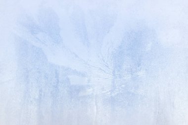 Kış soğuk desenleri donmuş buz penceresinde