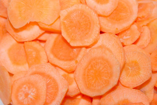 Cut into rings vegetable the carrot is on the Board — Stock Photo, Image