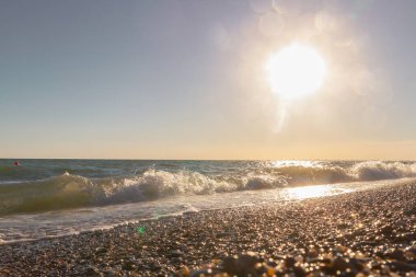 Yaz aylarında gün batımında Karadeniz manzarası