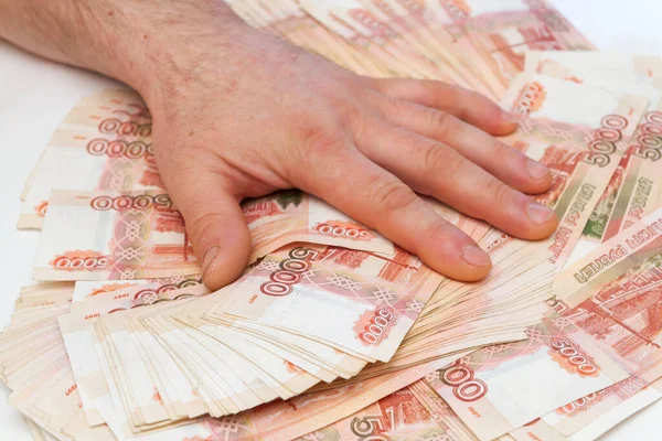 Man Hand Counts Shifts Large Number Five Thousand Rubles Bills — Stock Photo, Image