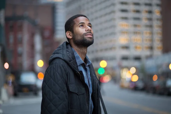 Portrait of young professional in the city — Stock Photo, Image