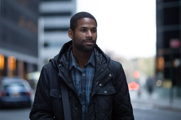 Portrait of young African American professional in the city — Stock Photo, Image