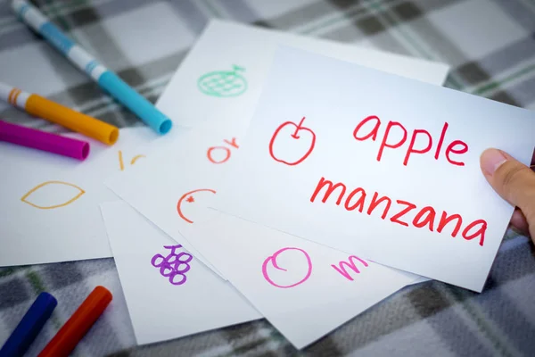 Espanhol; Aprendendo Novo Idioma com Frutas Nome Flash Cards — Fotografia de Stock