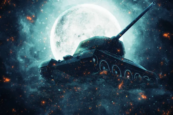 Battle tank in the light of the full moon — Stock Photo, Image