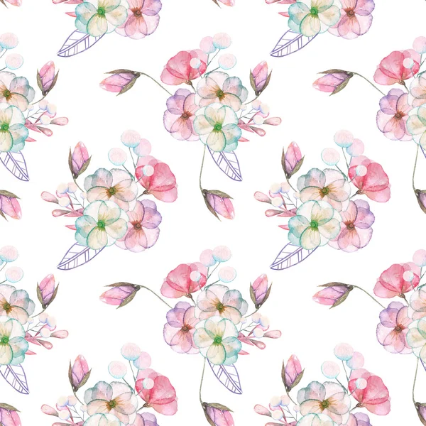 Nahtloses Muster mit isolierten Aquarell-Blumensträußen aus zarten Blüten und Blättern in rosa und lila Pastelltönen — Stockfoto