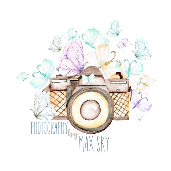 Mockup de logotipo com câmera aquarela e borboletas — Fotografia de Stock