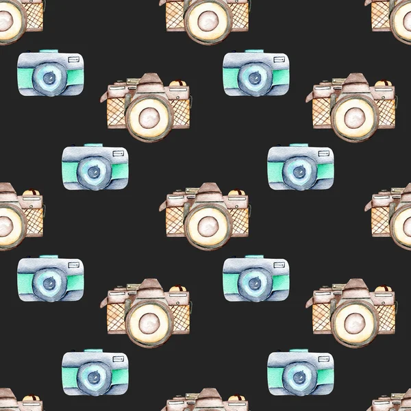 Nahtloses Muster mit Aquarell-Retro-Kameras — Stockfoto