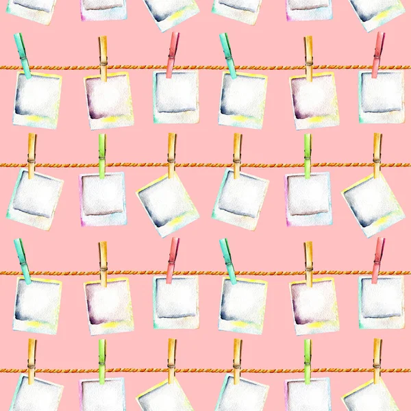 Seamless pattern with watercolor polaroid snapshots attached with clothespins to the ropes — Stock Photo, Image