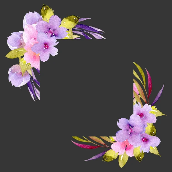 Hörnet kant stomme med rosa och lila blommor och gröna grenar — Stockfoto