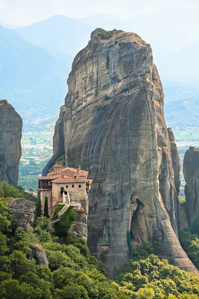Rousanou (St. Barbara) kutsal Manastırı. Meteora, Yunanistan.