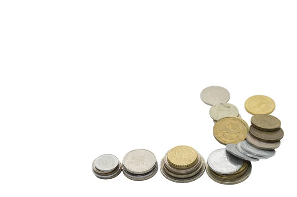 Beyaz arkaplanda paralar.