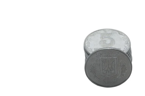 Beyaz arkaplanda paralar.