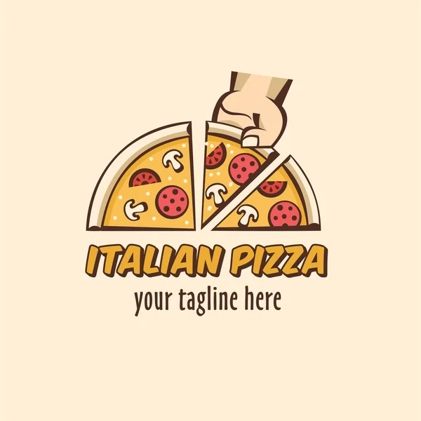 Logo vector în stil desene animate pentru pizzeria cafenelei. O felie de pizza fierbinte cu ciuperci, cârnați, roșii și brânză în mână . — Vector de stoc