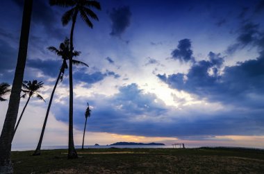 Çok güzel bir sabah sahne Terengganu, Malezya geleneksel köyleri ele gündoğumu arka plan 