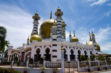 Kuala Kangsar, Malezya - 30 Nisan 2017: Ubudiah Camii tarafından tasarlanmıştır Arthur kutsama Hubback olan Malezya'nın en güzel camiler Perak durumunda bulunan.