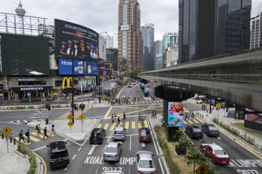 Kuala Lumpur, Malezya - Aralık 31,2017: Bukit Bintang Kuala Lumpur Altın üçgen ticaret bölgesinin bir alandır. Lüks alışveriş kompleksi ve entertaiment ile ünlü